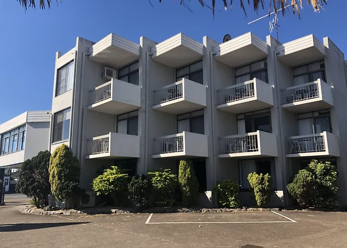 East Port Motor Inn