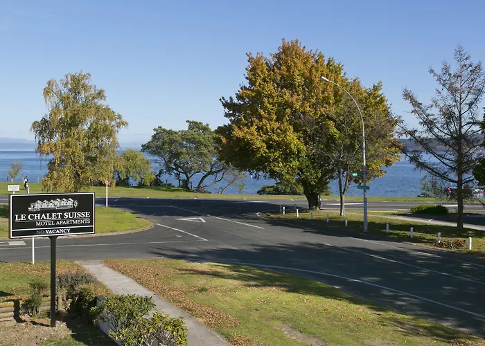 Le Chalet Suisse Motel Taupo