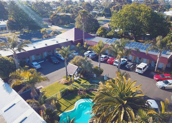 Tropicana Motor Inn