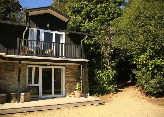 Furneaux Lodge Endeavour Inlet