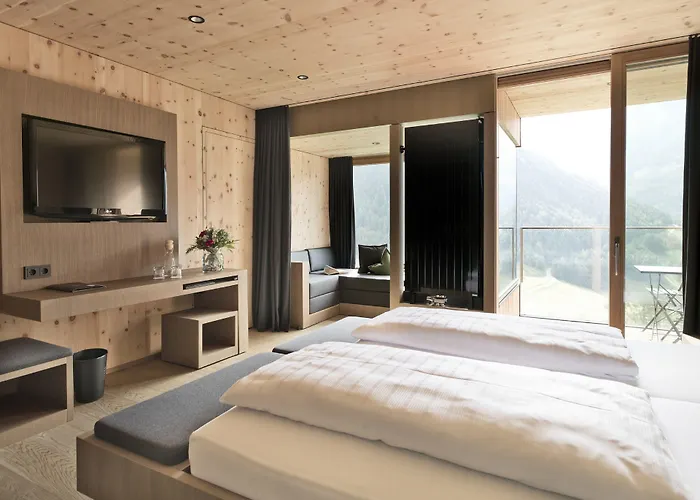 Gradonna Mountain Resort Chalets & Hotel Kals-am Großglockner