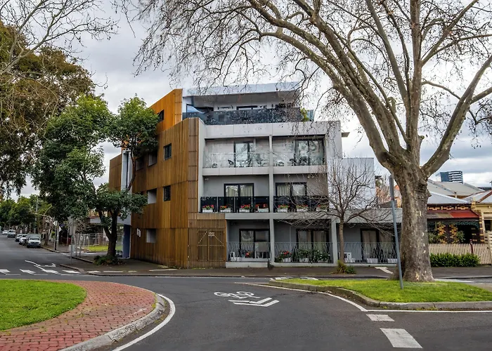 Melrose Apartments