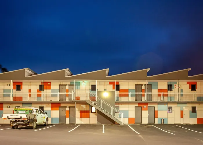 Kingston Hotel