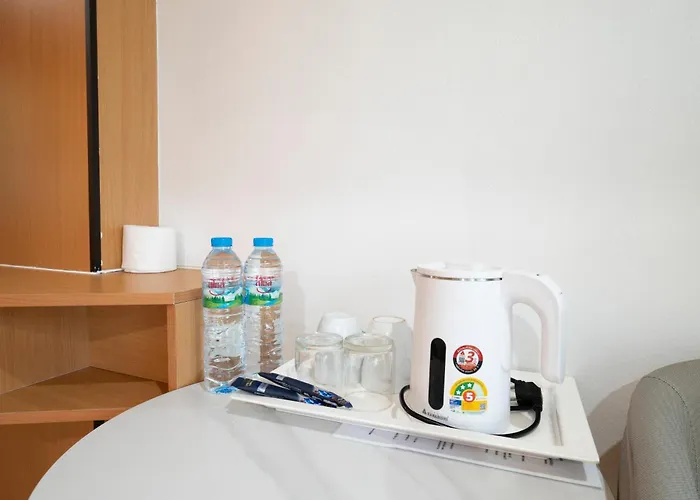 Selina Place Hotel