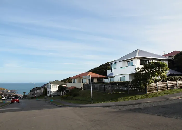 Pacific View Bed And Breakfast