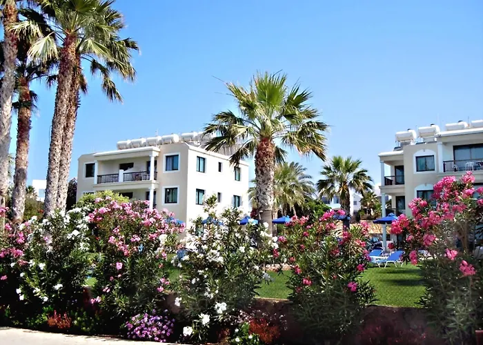 Rododafni Beach Apartments