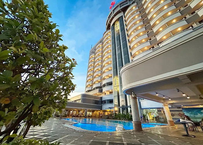 Planet Holiday Hotel & Residence