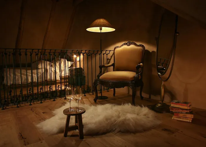 Castelul De Lut - Eco Boutique Guesthouse (Adults Only) Porumbacu de Sus