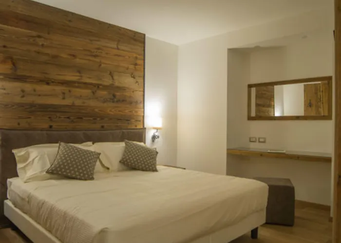 Hotel Garnì Caminetto Madonna
