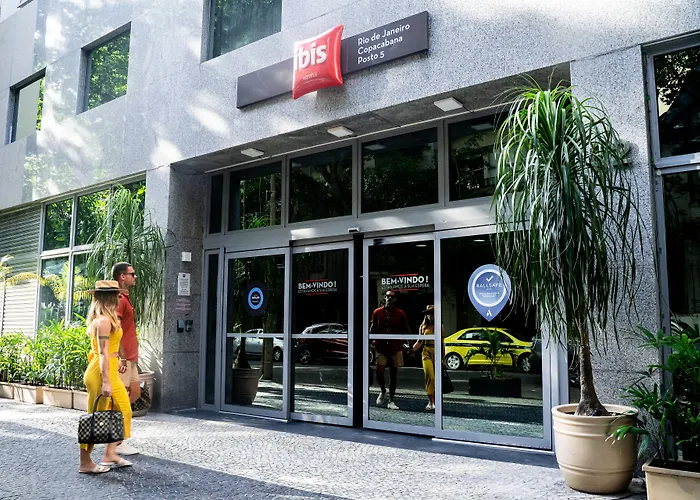 Ibis Copacabana Posto 5