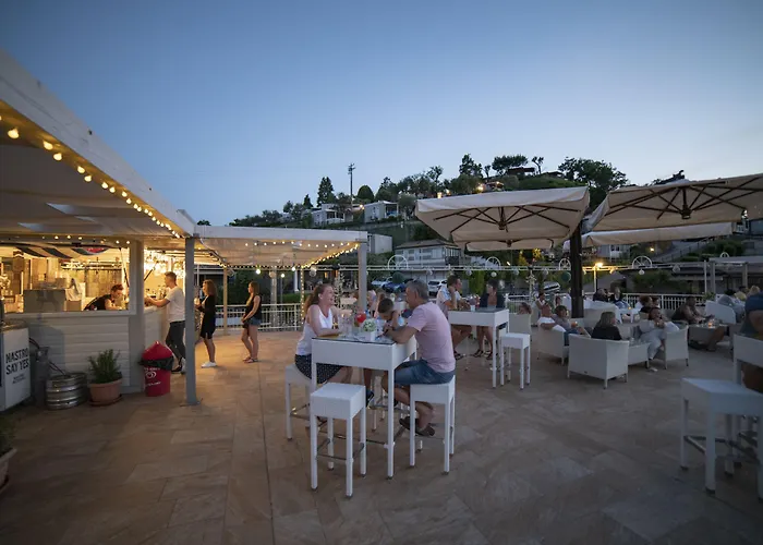 Villaggio Turistico Internazionale Camping Eden San Felice del Benaco