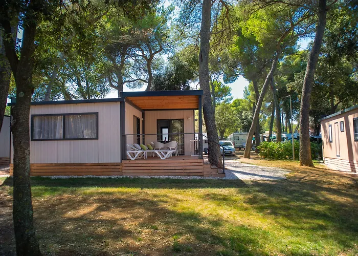 Arena Stoja Camping Homes Pula