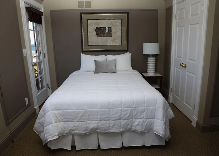 The Ocean Plaza Hotel Ocean Grove