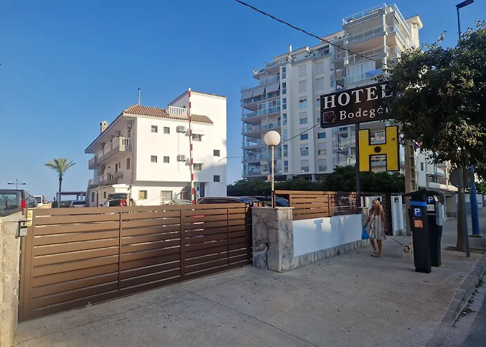 Hotel Bodegón
