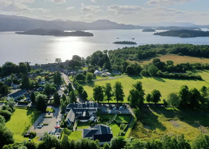 The Loch Lomond Arms Hotel Luss