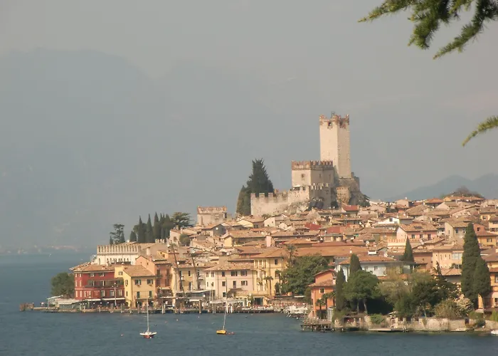 Beach Hotel Du Lac Malcesine