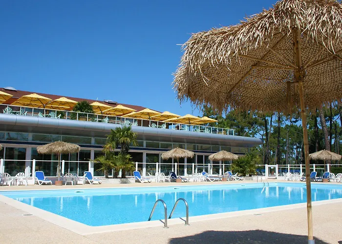 Azureva Club Ronce les Bains