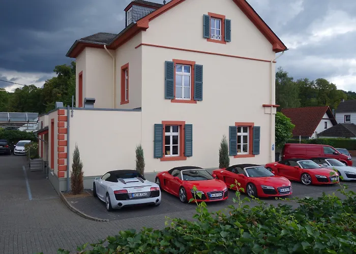 Romantik Hotel Villa Sayn