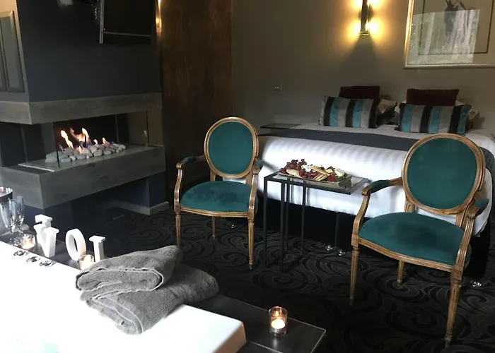 Spa Suites At Raven
