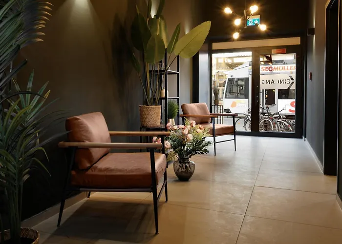 The Square Hotel
