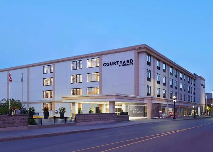 Courtyard By Marriott Ottawa Downtown