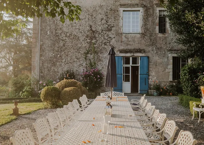 Chateau d'Estrac