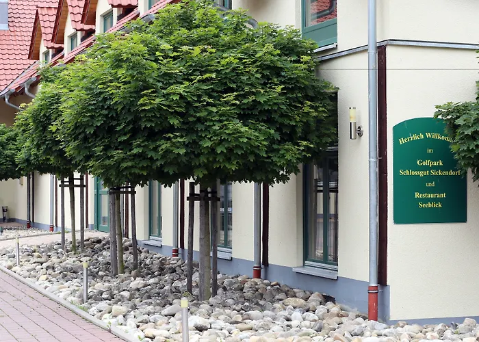 Apartments Golfpark Schlossgut Sickendorf