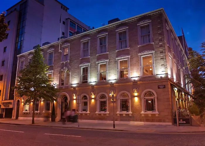 Doubletree By Hilton City Ten Square