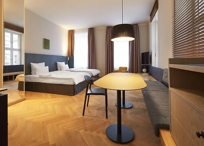 Melter & Apartments - A Neighborhood