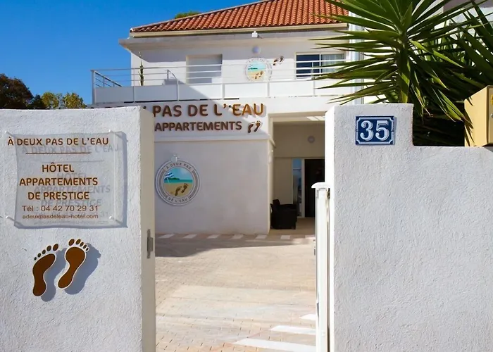 Hotel La Ciotat - A Deux Pas De L'Eau