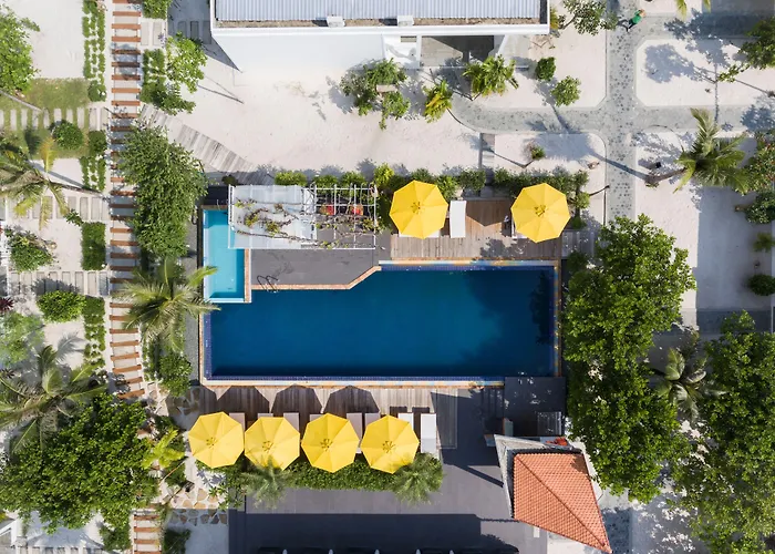 Long Set Resort Kaoh Touch