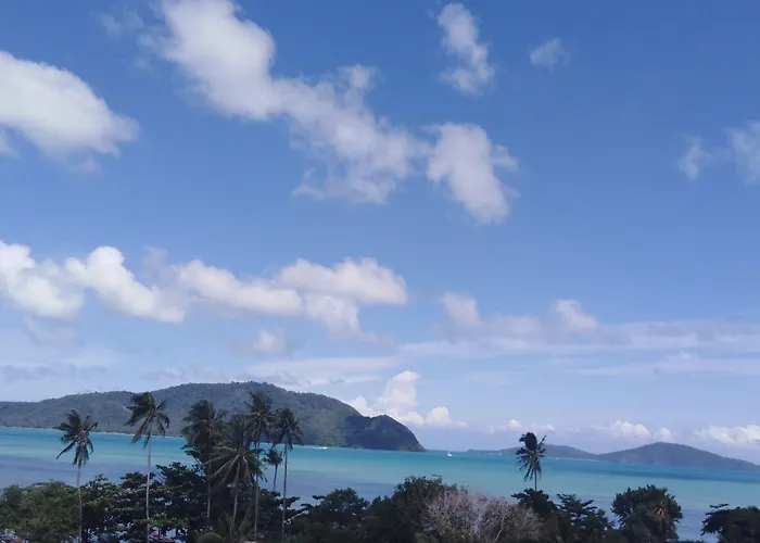 Aqua Resort Phuket - Near Beach And Chalong Pier Rawai