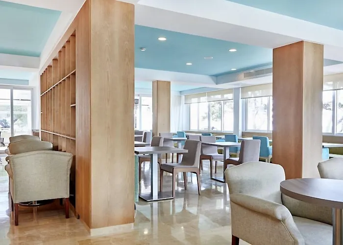 Universal Hotel Laguna Canyamel 