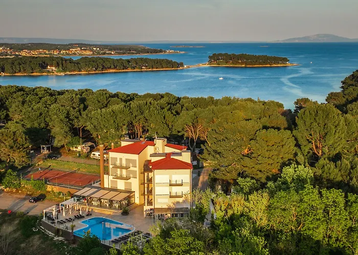 Premantura Resort - Hotel & Restaurant
