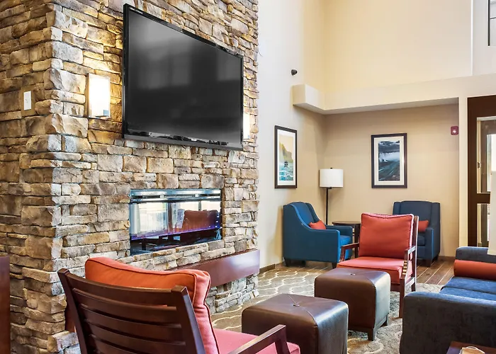 Comfort Inn & Suites Blvd Usa