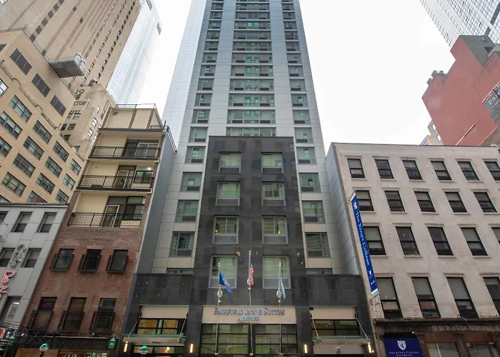 Courtyard By Marriott New York World Trade Center Area