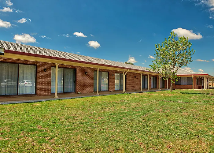 Bushman'S Motor Inn