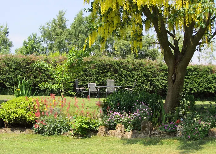 Bridleways Guesthouse & Holiday Homes