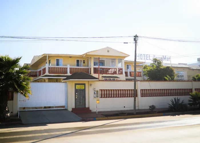 Playa Hermosa Inn At The Beach