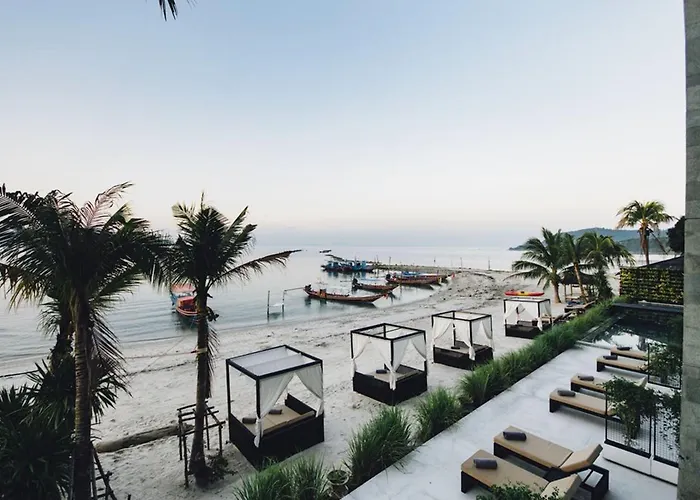 The Beach Samui Taling Ngam Beach