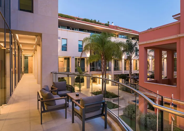 Trianon Luxury Apartments & Suites La Canea