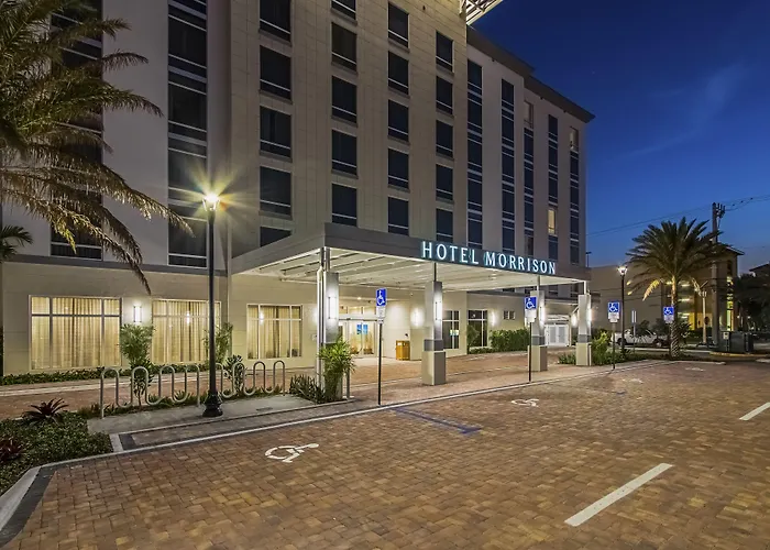 Hotel Dello Ft Lauderdale Airport, Tapestry Collection By Hilton