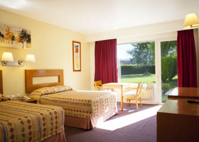 Paradise Inn