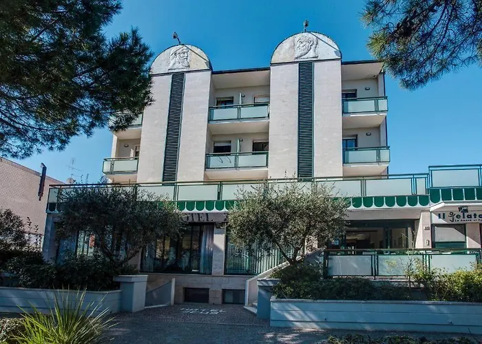 Hotel Zeus
