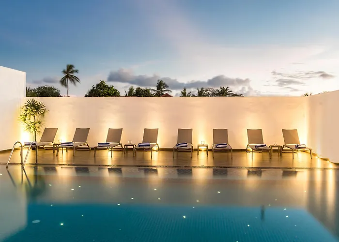 Northgate Jaffna Hotel