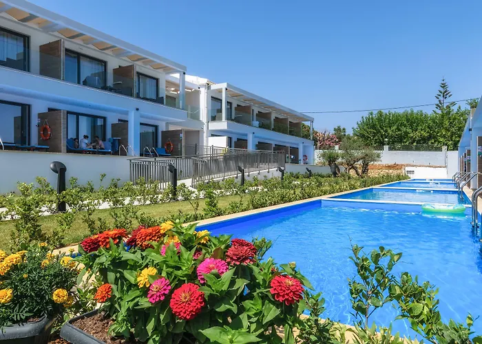 Cavo Orient Beach Hotel&Suites Drosia 