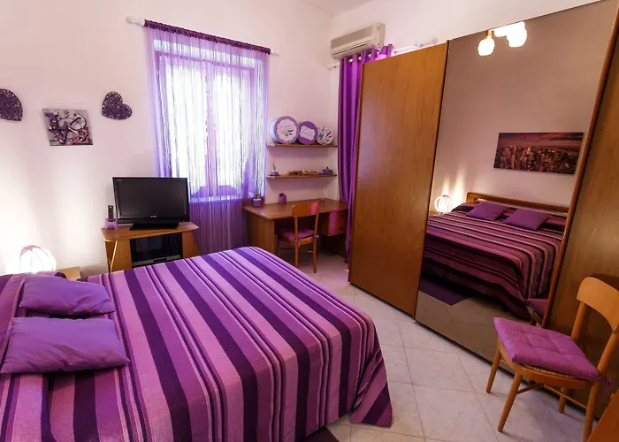 Bed and Breakfast L'Aurora Viola Carbonia