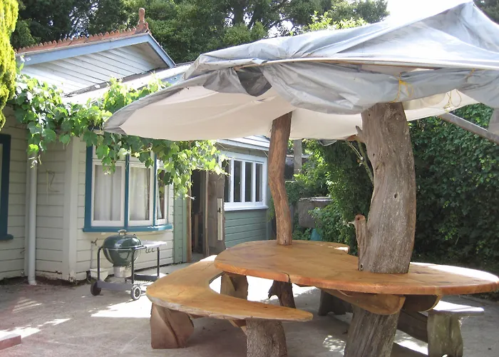Shady Rest Bed & Breakfast