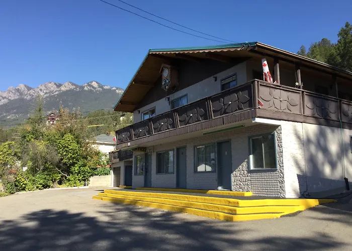 Celadon Lodge