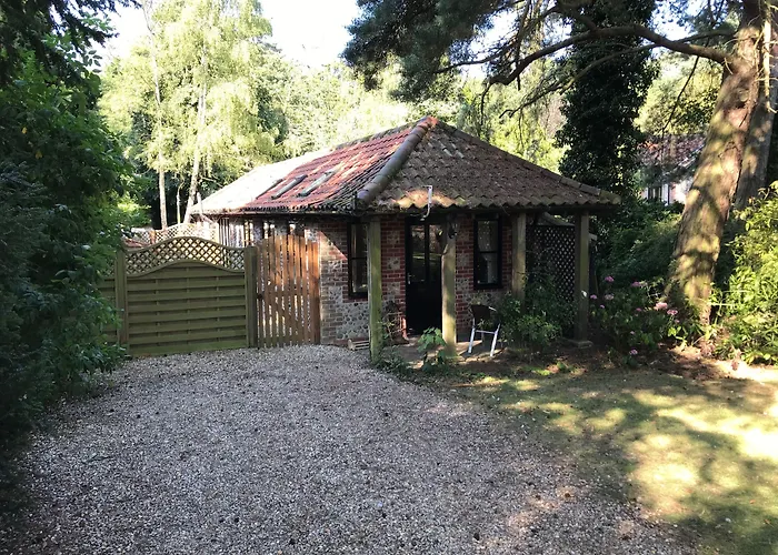 Felbrigg Lodge Bed And Breakfast